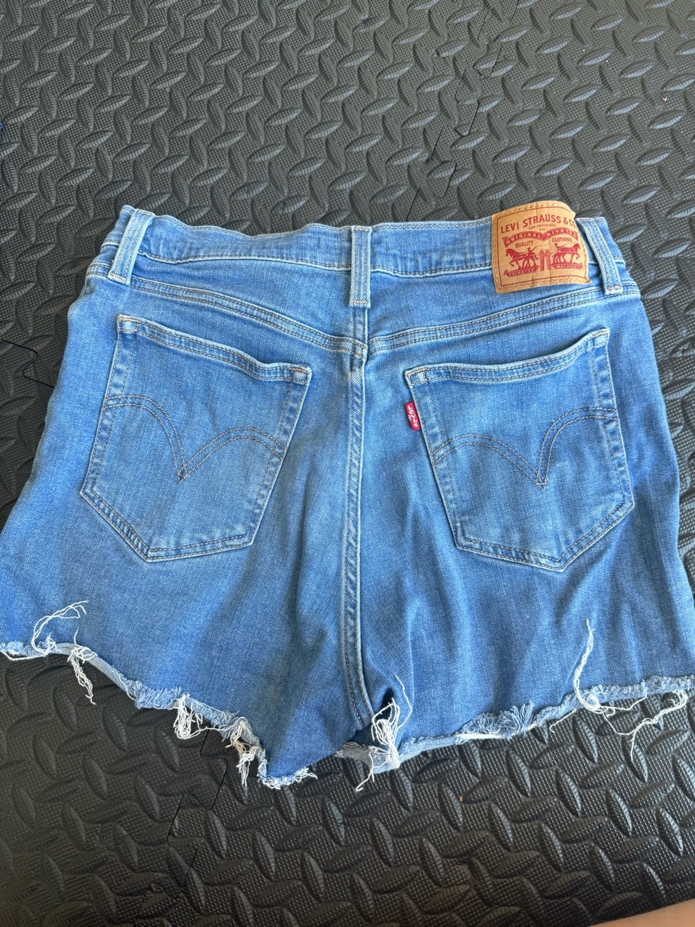Levi's Medium Blue Denim Frayed Hem Shorts - Women's